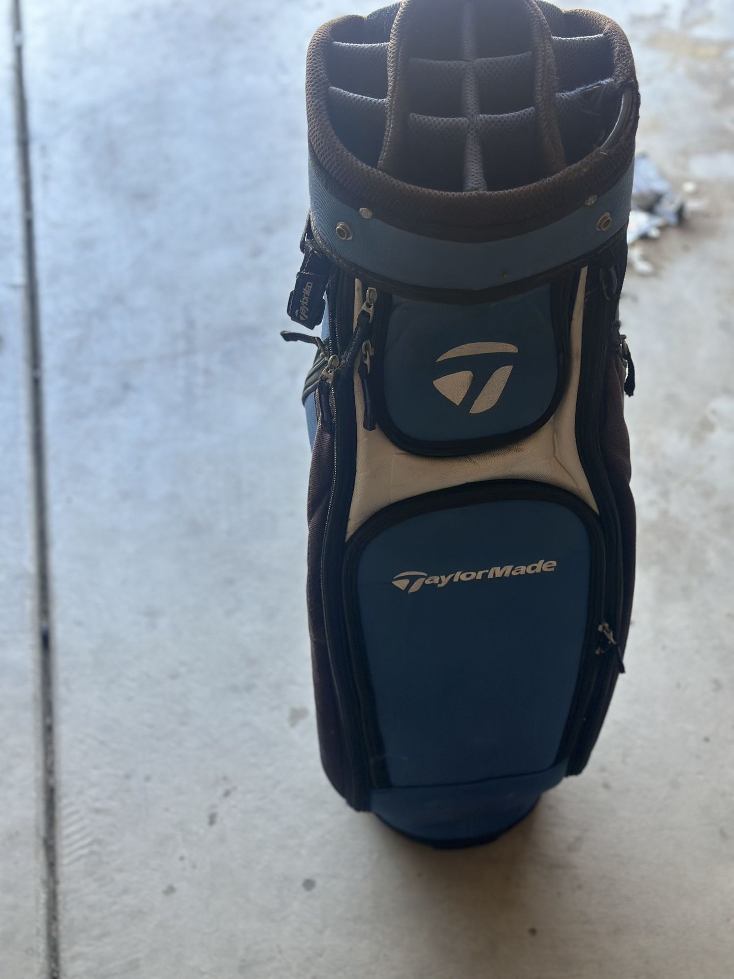 Taylor Made Golf Bag
