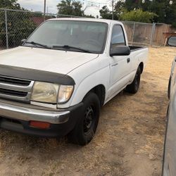 2000 Toyota Tacoma