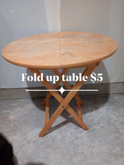 Easy Store Table