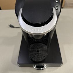 Keurig With Pod Tray
