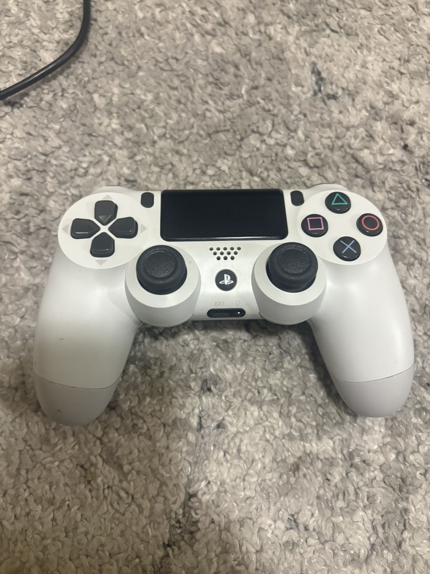 PS4 Controller