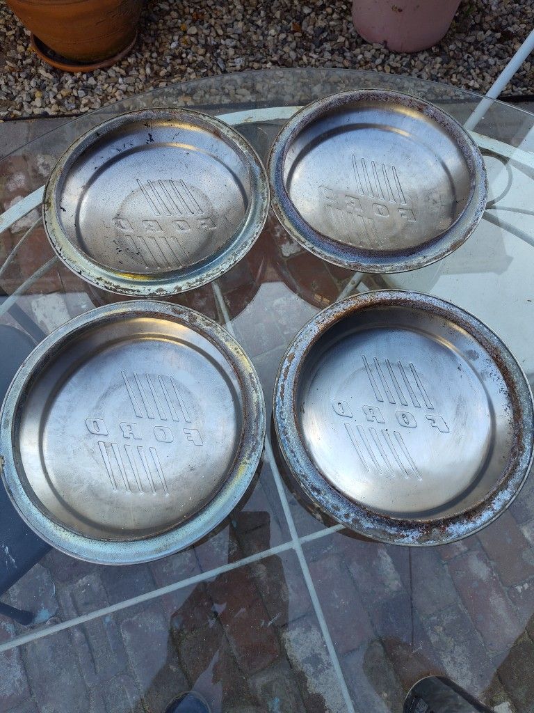 Ford Hubcaps for Sale in Los Angeles, CA OfferUp