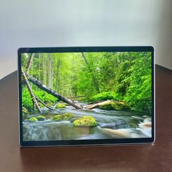 Used Microsoft Surface Pro X – 13” • 16GB RAM • 256GB SSD • SQ2 Processor