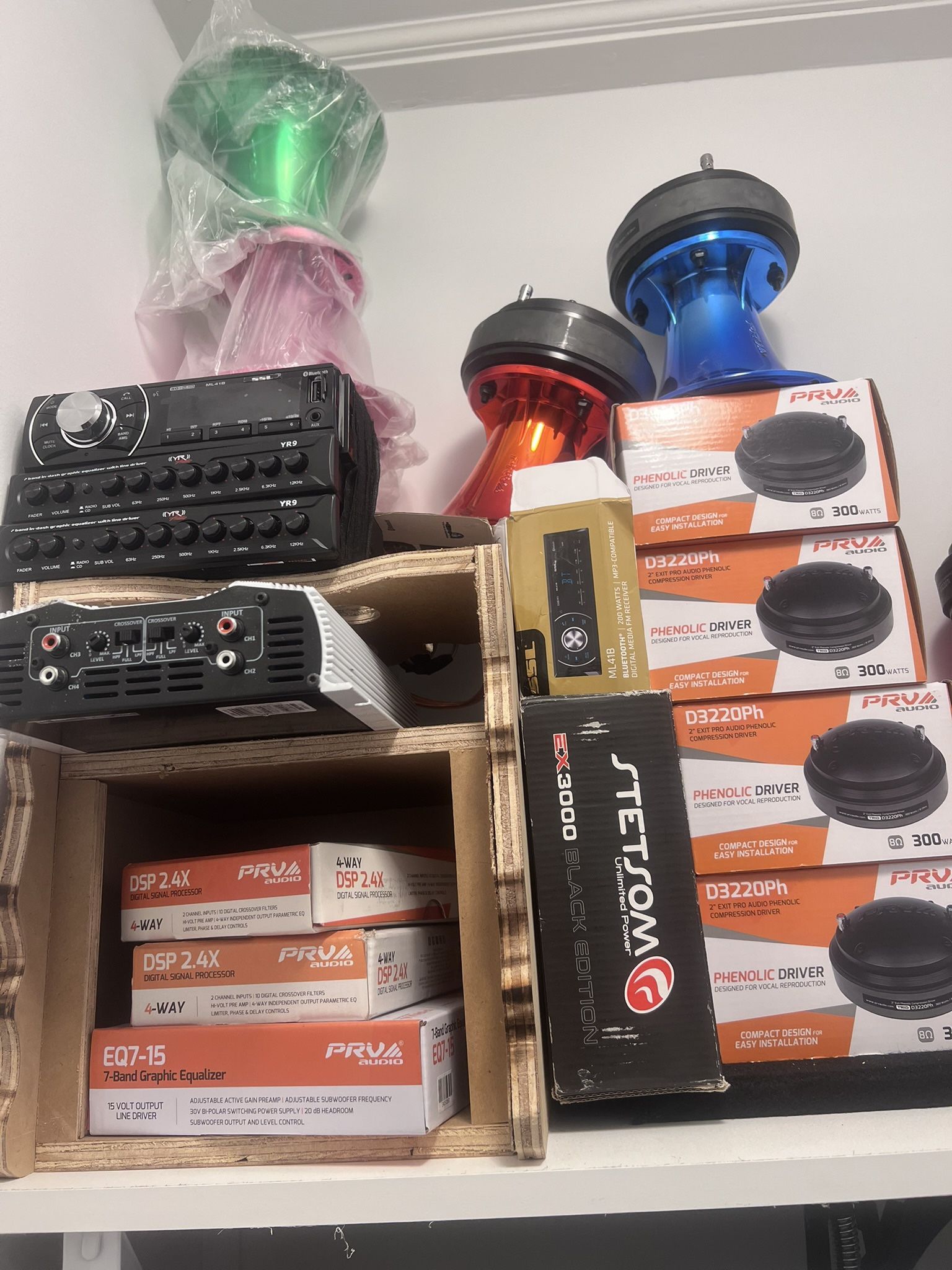 Prv Speaker And Amplified
