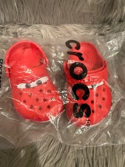Kids Lightening McQueen light up crocs size 10