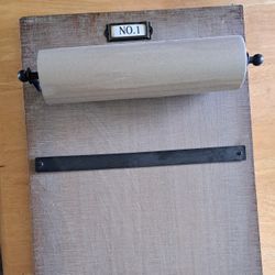 Farmhouse Decorative/Usable Rustic Memo Board