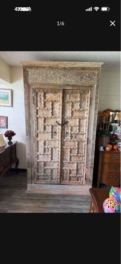 Beautiful Antique amazing Cabinet