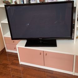 Samsung Tv NOT A SMART TV