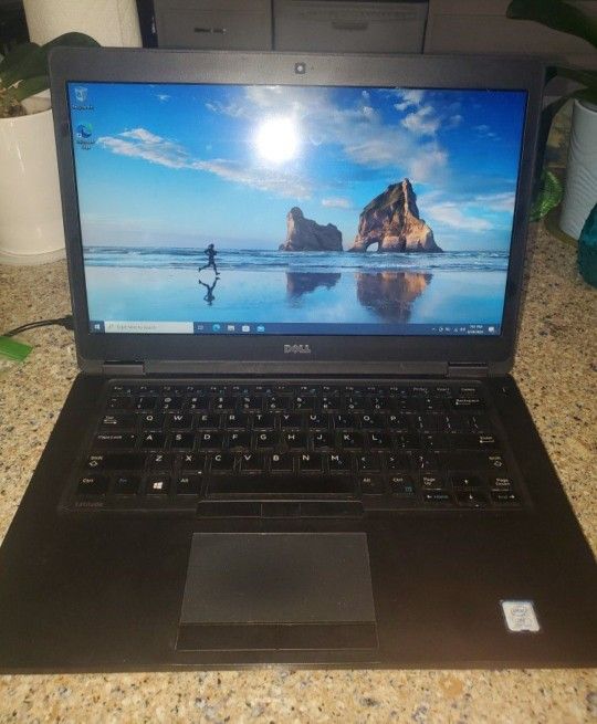 HP Core i5 Model 5480 14" Laptop
