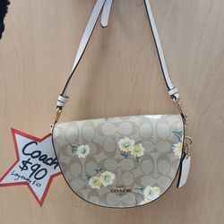Coach Bag Ellen Crossbody In Signature Canvas With Daisy Print