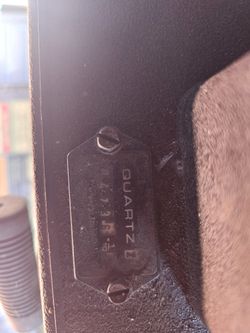 Briggs and Stratton, horizontal. Motor with hydrostatic transmission