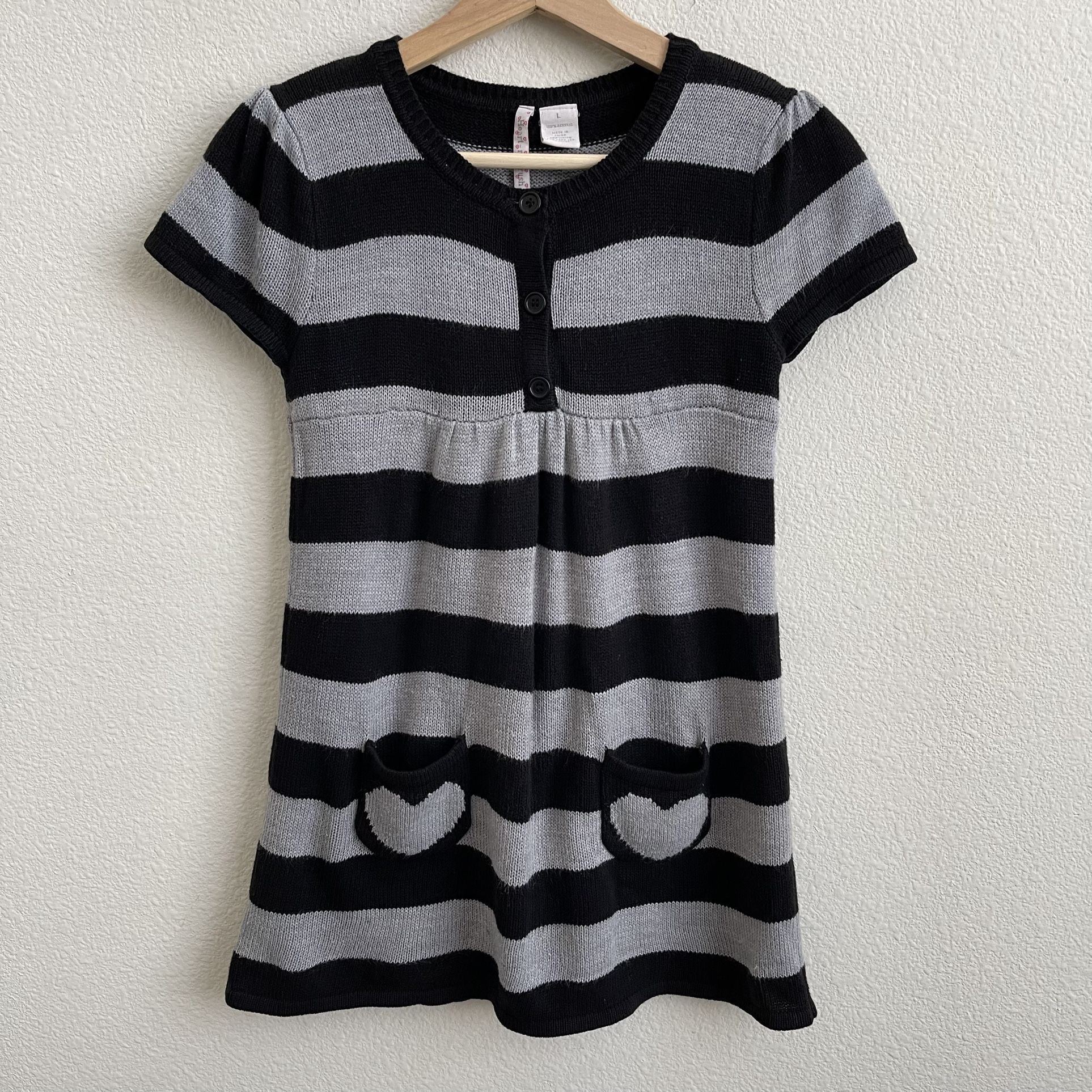 HEART N CRUSH Black Grey Stripe Heart Goth Sweater Short Sleeve Babydoll Top