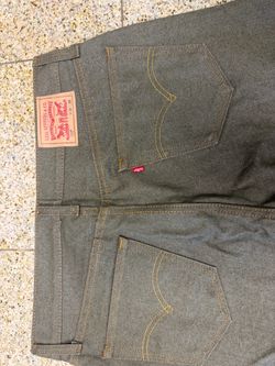Levi’s 501 button-fly jeans, size 36 × 32