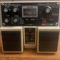 Boss DD-20 Delay Pedal