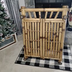 Solid Bamboo Double Door Mirror!  👍