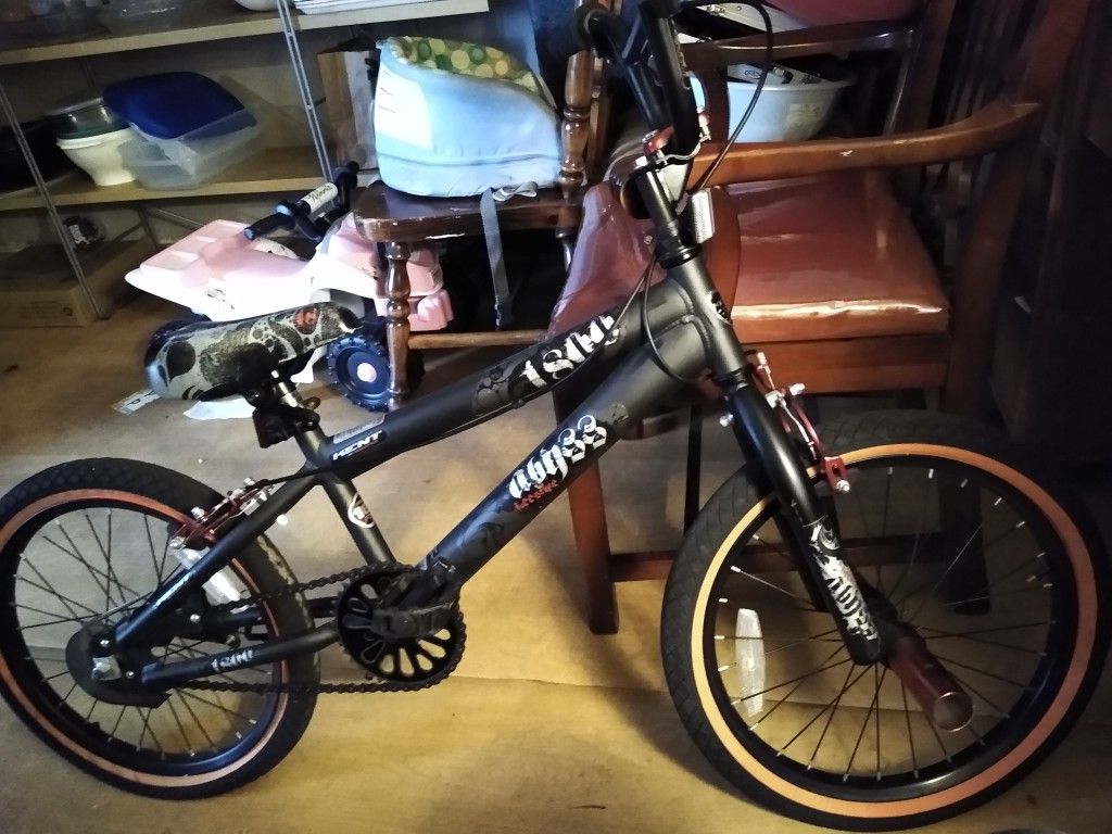 18" Kent Abyss FS18 Boys' BMX Bike, Black