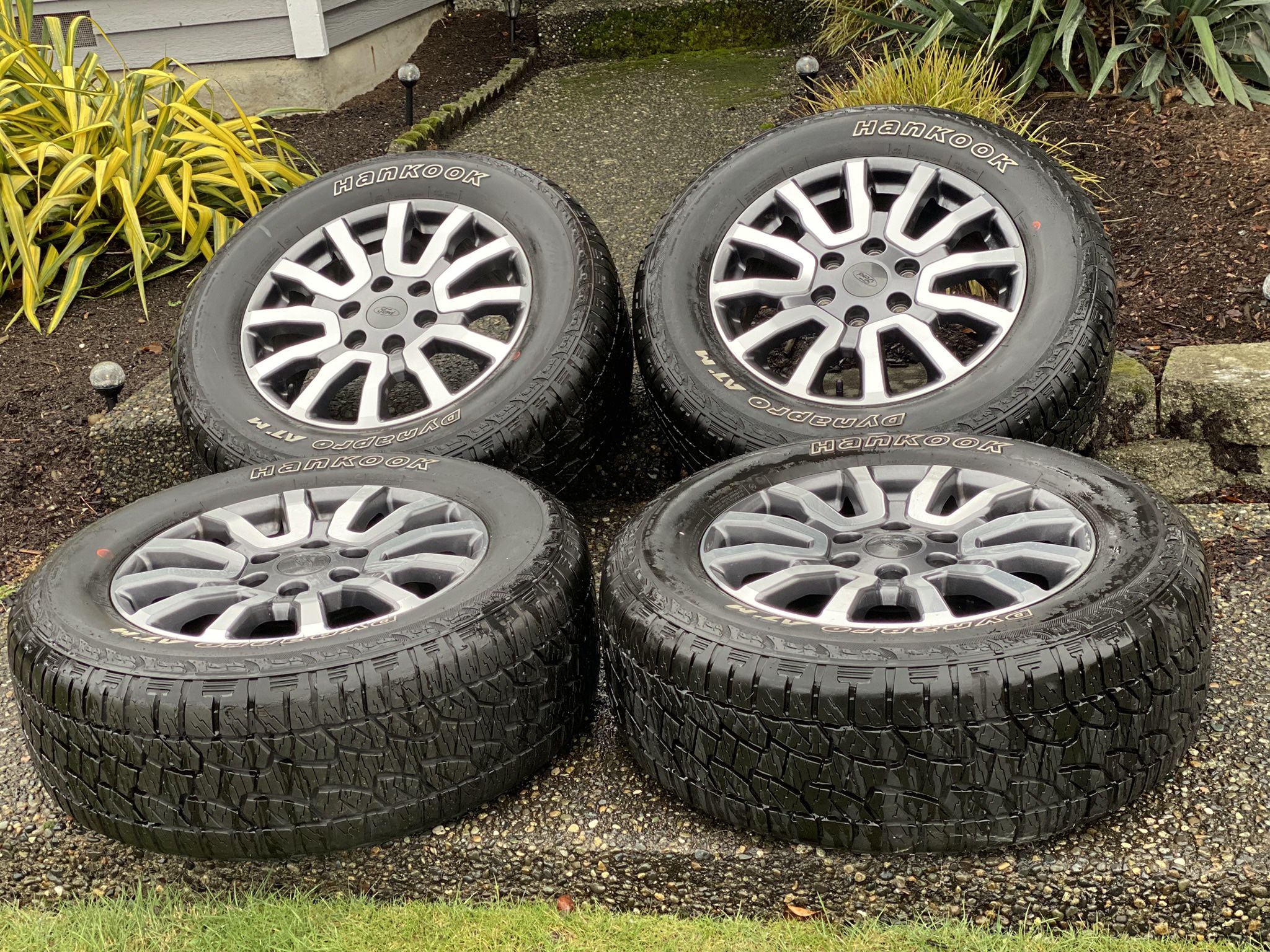 2019 Ford OEM wheels And Tires