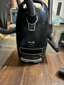 Miele vacuum