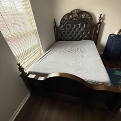 Queen Hard Wood Bed, Big Chest With 6 Drawers And Dresser With Mirror