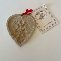 Brown Bag Cookie Art Heart with Flowers Mold