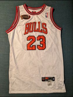 Michael Jordan FINALS Chicago Bulls Jersey White 1997 98 Nike