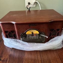 Retro turntable stereo system