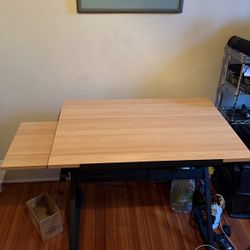 Art Table