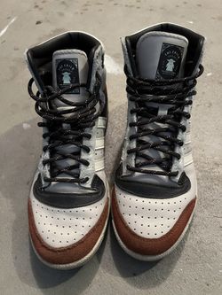 Mandolorian Themed High Tops 