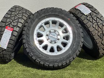 New 20” Method 709 Polished Rims 8x180 Chevy Silverado 2500 Wheels GMC Sierra 3500 R/T 35x12.50R20
