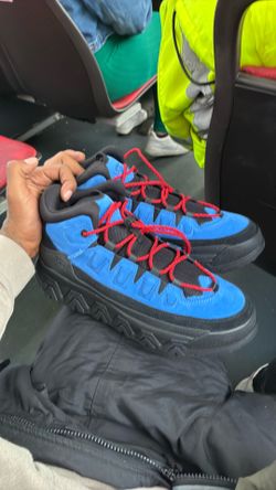 $60 MENS UGG SIZE 10.5 Firm On Price!