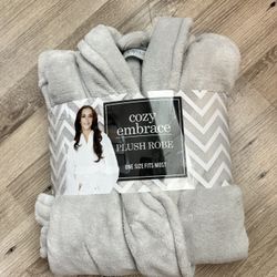 Women’s Plush Robe! (Size ONESIZE)
