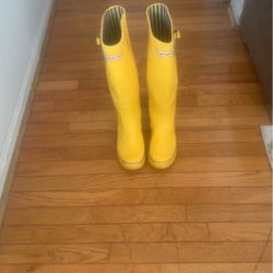 Hunter Rain Boots Size 9