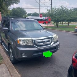 Honda Pilot Touring 2011