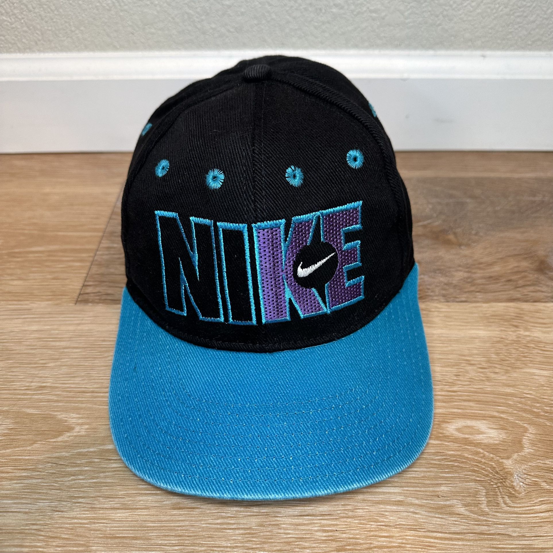 Nike Vintage Just Do it Black Blue Snapback Hat