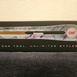 CHI 1" Ceramic Hairstyling Iron NWT True Gem