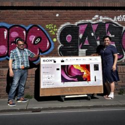 65 “ Sony Smart 4K LED HDR TV BRAVIA