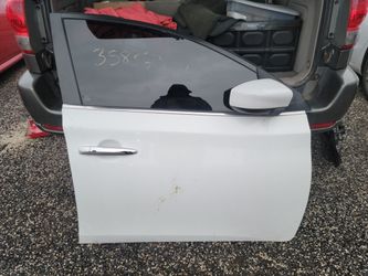 Nissan Sentra Door 2013-2019