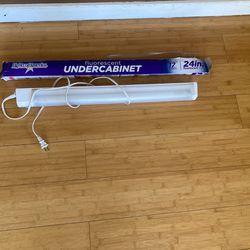 Fluorescent Under Cabinet 24 Inches Fluorescent Light, Portable And Wall Hangable