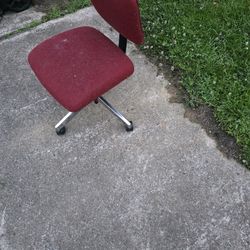 Free Chair