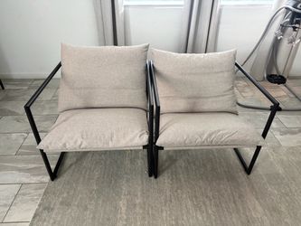 Accent  chairs