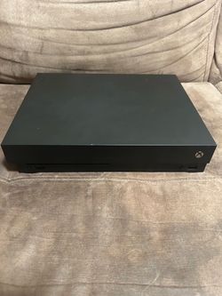 Xbox one X 1tb 4k console
