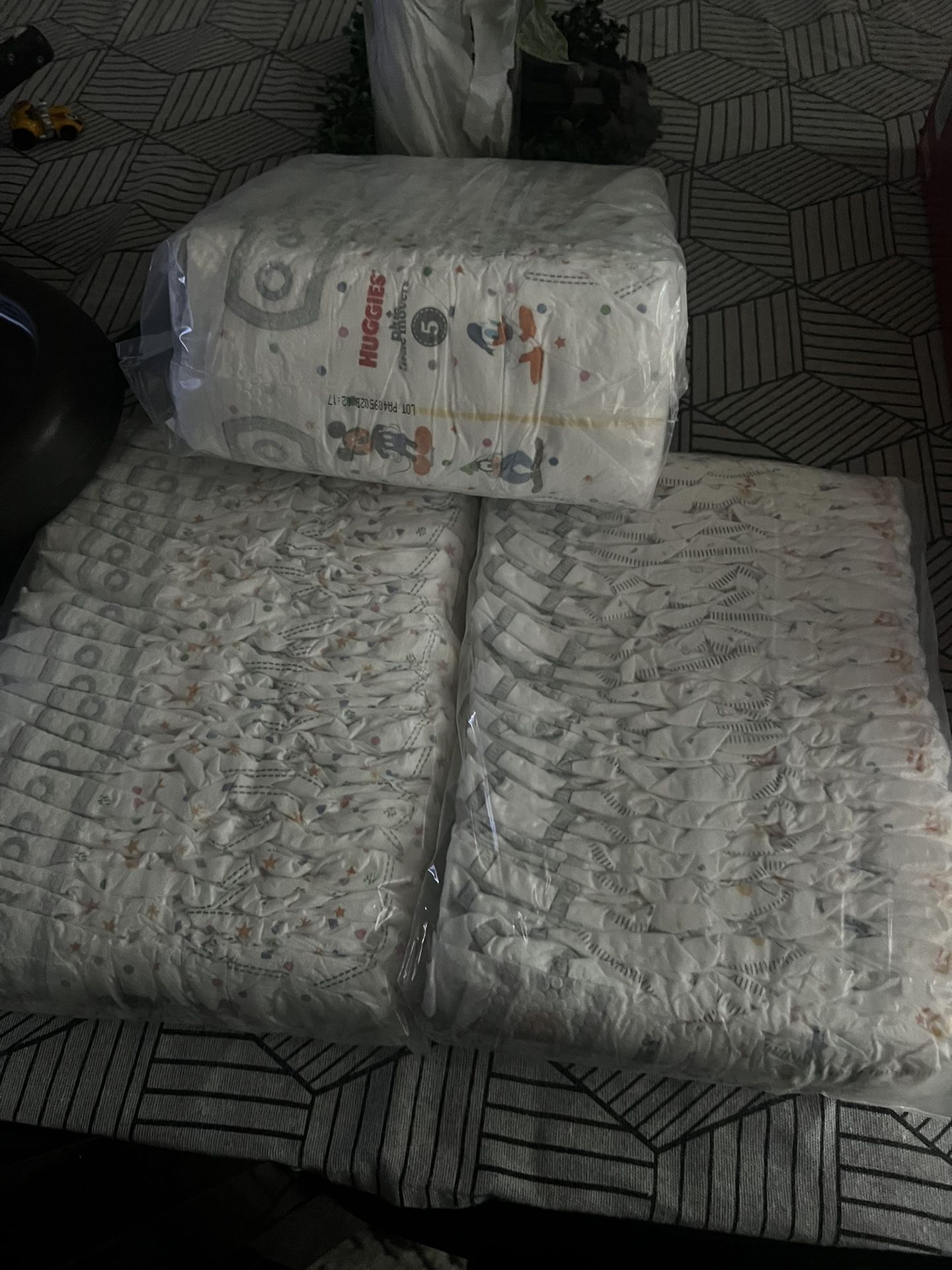 Size 5 Huggies Diapers