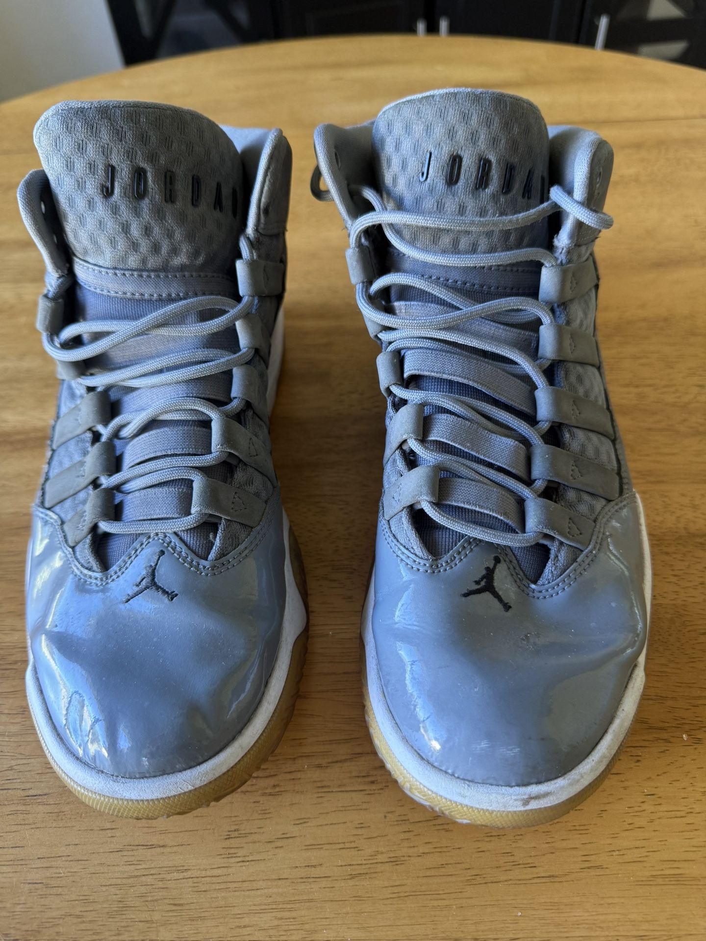 Jordan Max Aura 