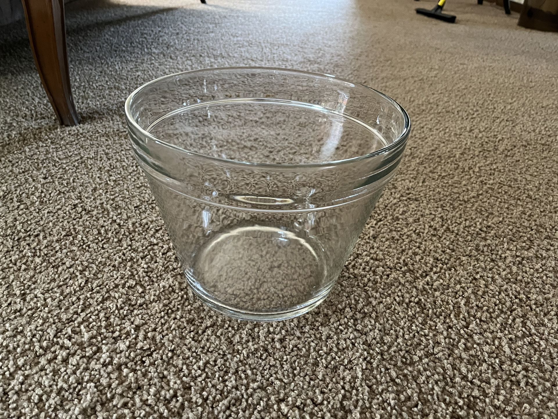 Glass Punch Bowl & 10 Cups (no Laddle)