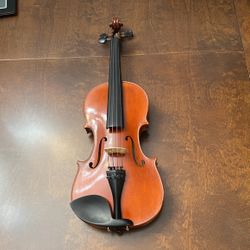 Full Size Violin With Case