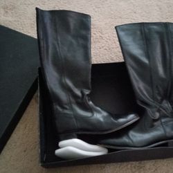 Kenneth Cole Size 9And Aldo Boots Size 8