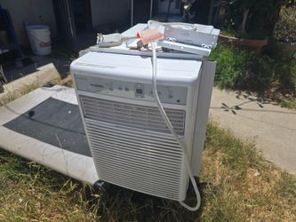 Frigidaire AC unit