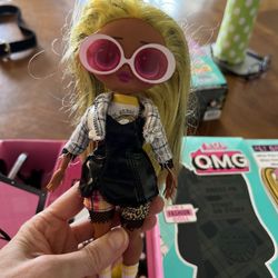 LOL OMG Doll: Alt Grrrrl