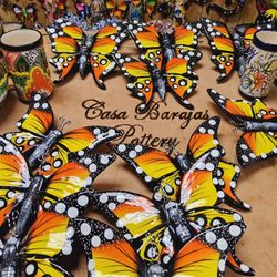 Ceramic Butterfly Monarch 🦋 Set-3 $25 💖 Pottery Store In Cypress Ca.90630 "Casa Barajas Clay Pots &Pottery #1 🪴