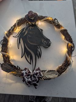 Wreath western lighted